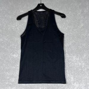 Fabletics Tank Top Womens Size Small Black Seamless Athletic Racerback